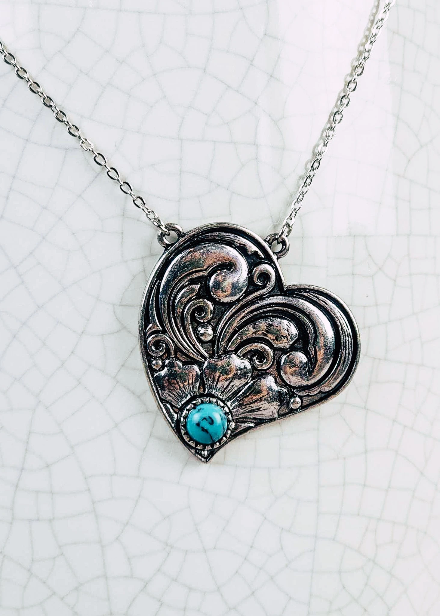 Antique Silver Turquoise Stone Heart Necklace - Image 3