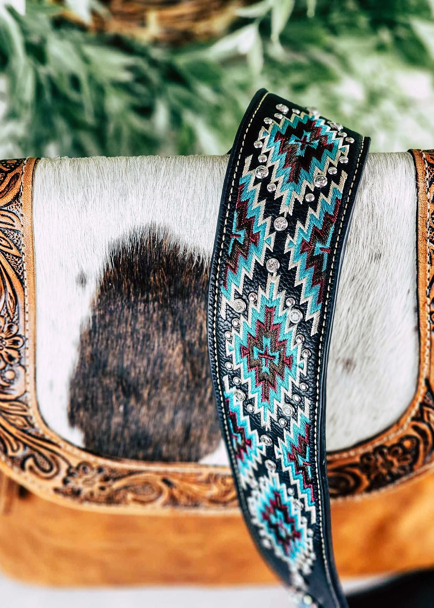 Black & Turquoise Aztec Guitar Purse Strap - Image 2