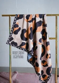 Chatty Cheetah Wild Rag