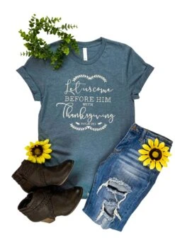 Heather Slate Psalm 95:2 Graphic Tee