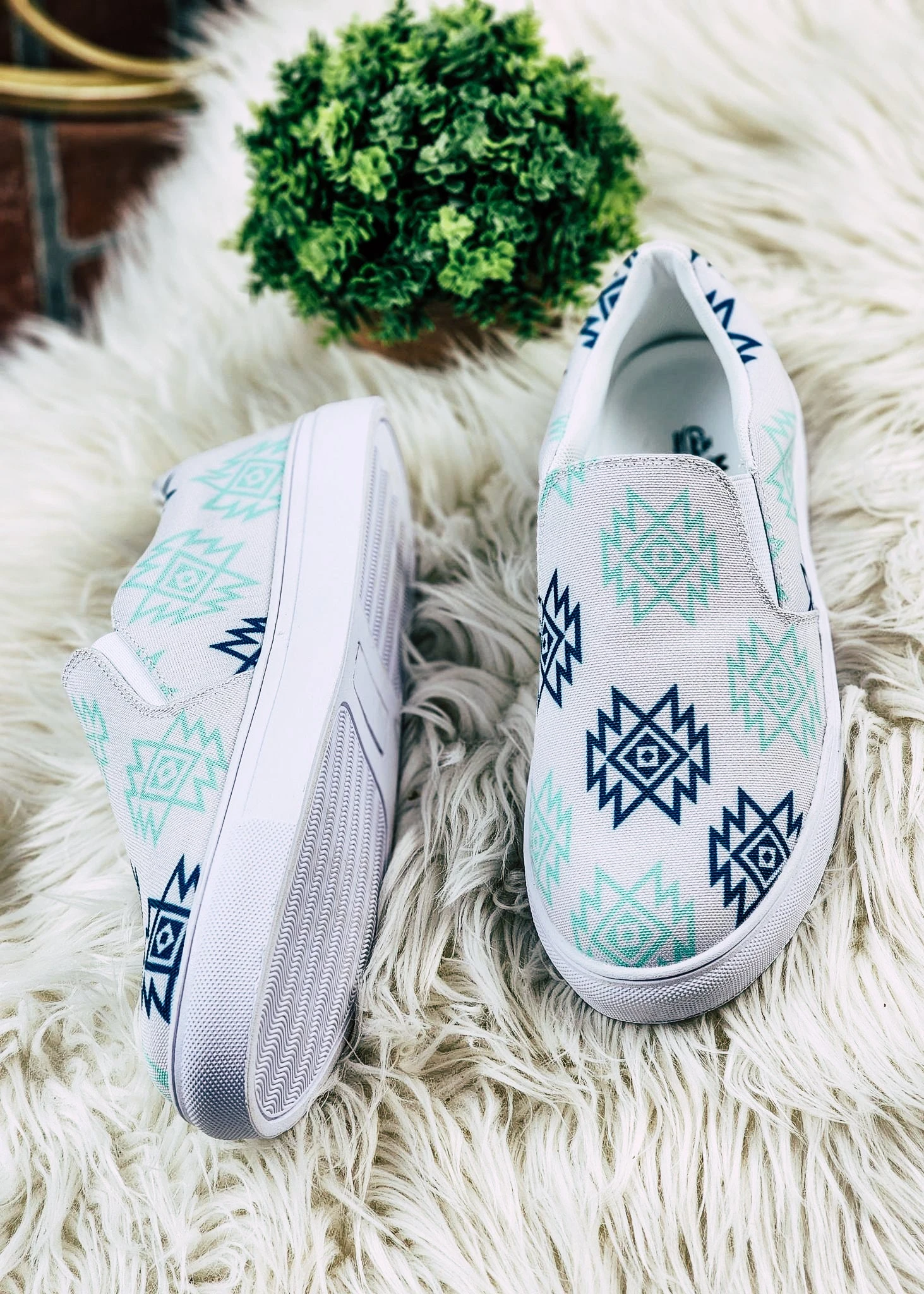 Mint & Navy Aztec Slip On Sneaker Shoes - Image 4