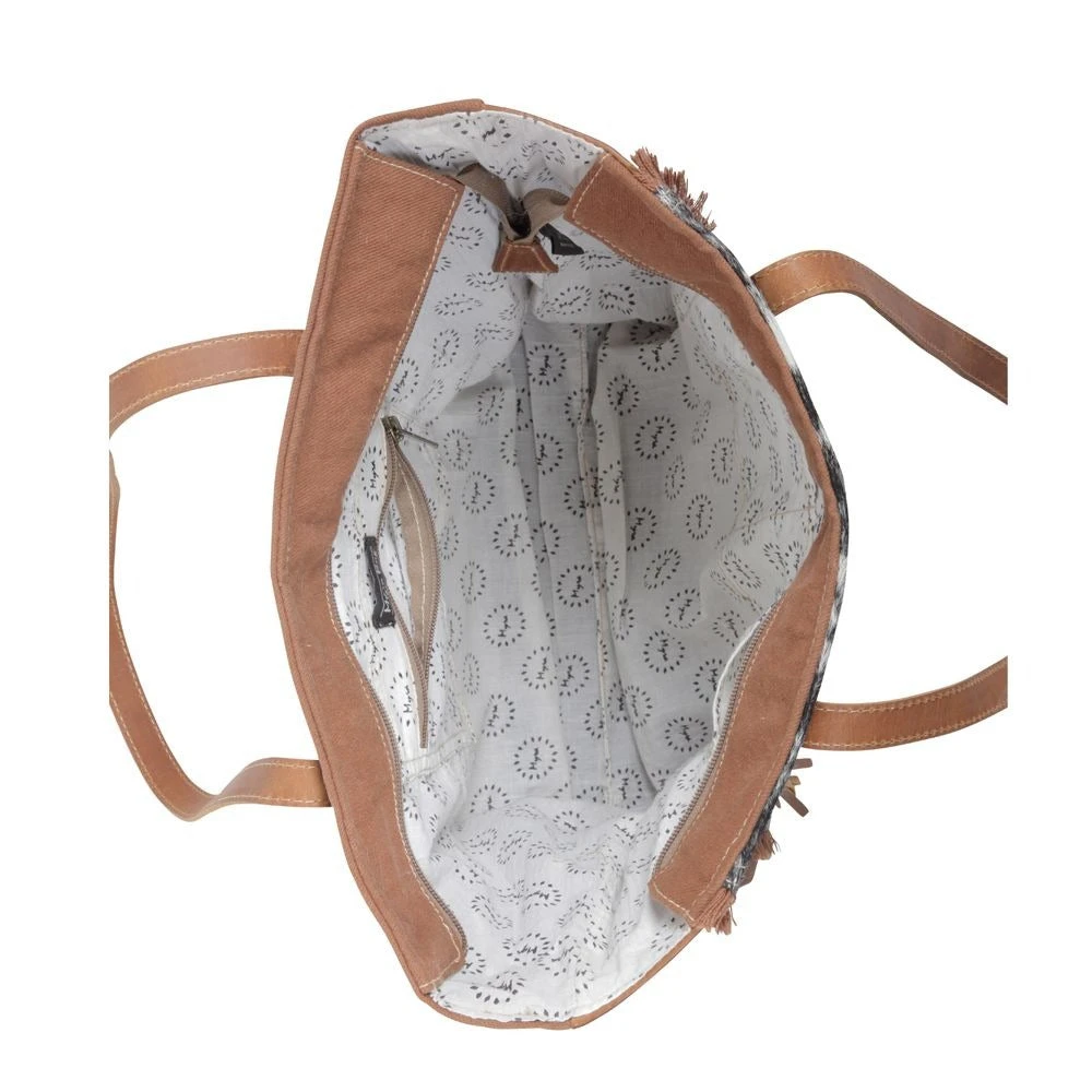 Soakin' Up Sunflowers Tote Cowhide Handbag - Image 7